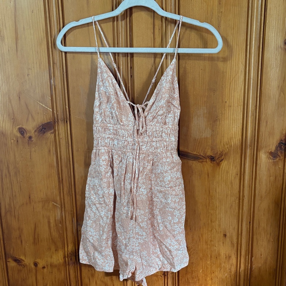 Garage Floral Romper Women’s | Pink Tie Front Summer Romper - Size XS